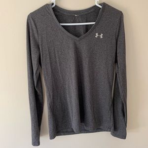 Grey V-Neck Under Armour Dryfit